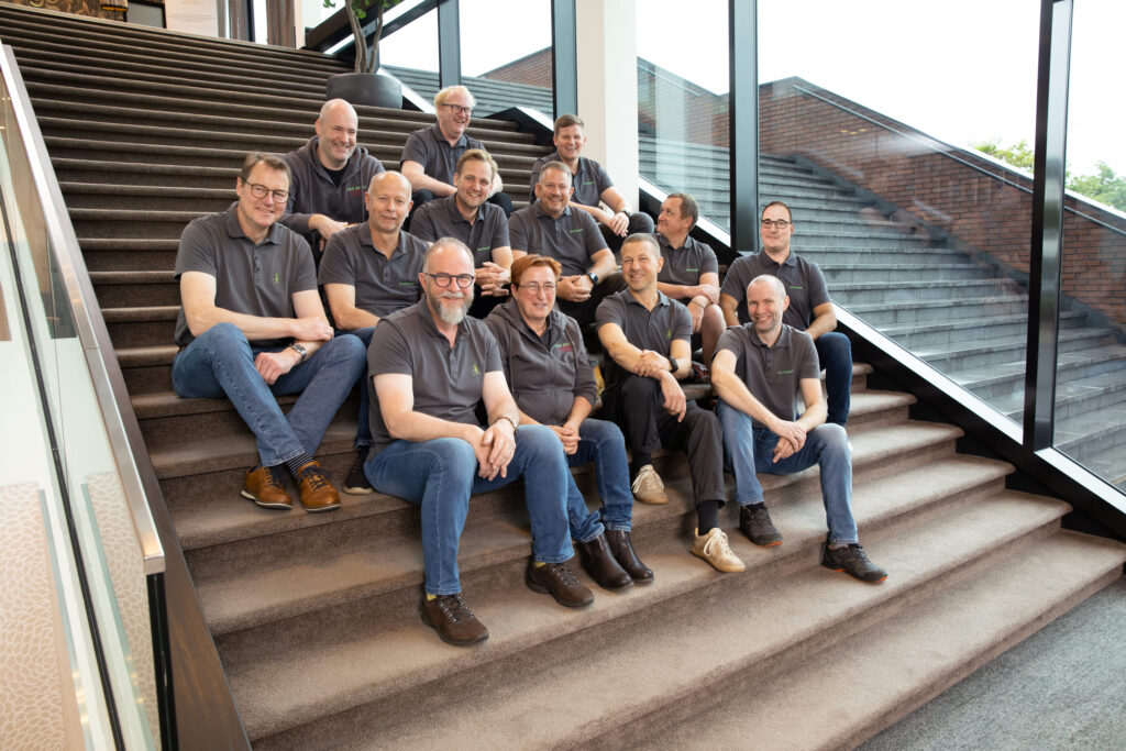 Kleiner Teil des Farmsaat-Teams im Betriebsgebäude